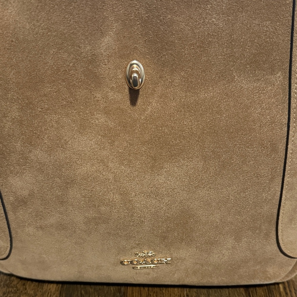 Coach Hadley Turnlock Tote Bag - Picture 4 of 4